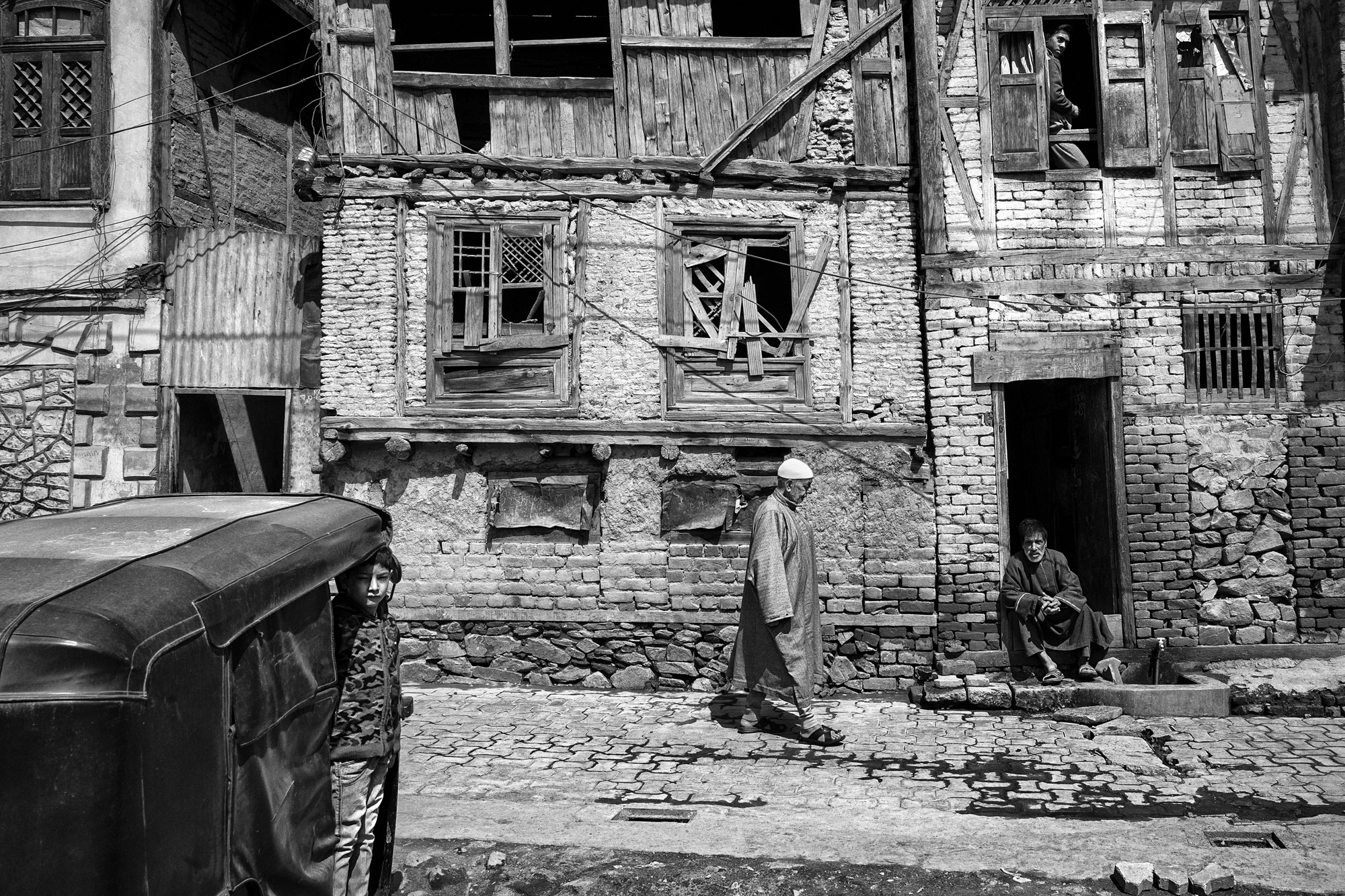 Centralism and Authoritarianism in India: The Abrogation of Jammu and Kashmir’s Autonomy